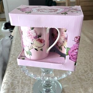 Clearance ☆ Kent Pottery Floral Mug Set